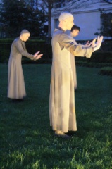La figure du gisant  24 * 5184 x 3456 * (9.14MB)